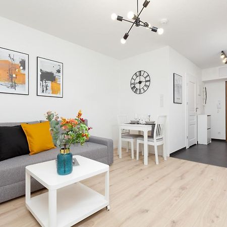 Elegancki Apartment Z Parkingiem By Noclegi Renters 바르샤바 외부 사진